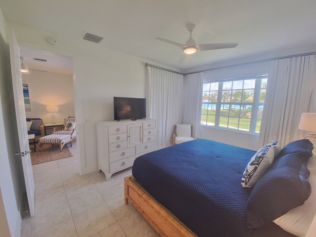 Bahama Beach Club 2067 - Master Bedroom 3