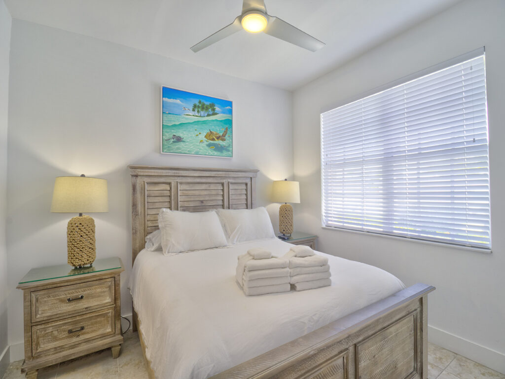Bahama Beach Club 2061 - Guest Bedroom 3