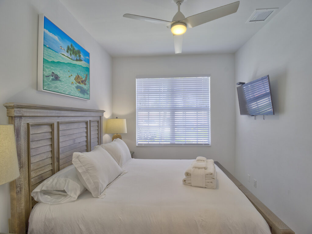 Bahama Beach Club 2061 - Guest Bedroom 3 - 2