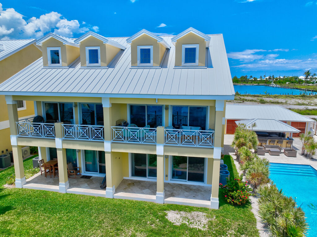 Pineapple Point Resort 18 - Balcony
